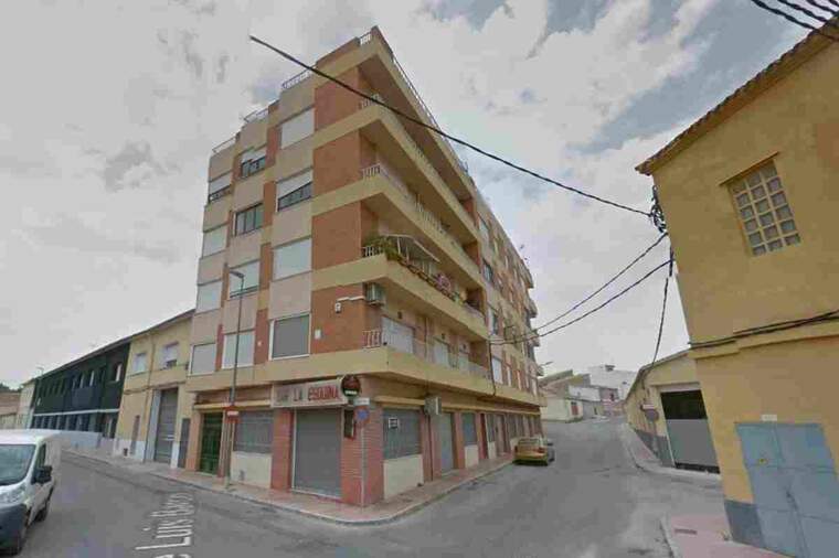 Imatge de l'edifici en el que s'han produït els fets
