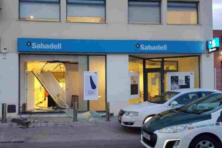 Sucursal bancaria de la localitat