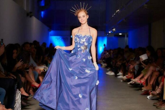 Torna la passarel·la de la moda amb la 'Alacant Fashion Week' en els escenaris del port i Impulsalicante Torna la passarel·la de la moda amb la 'Alacant Fashion Week' en els escenaris del port i Impulsalicante