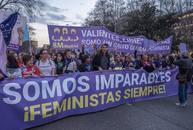 Twitter s'ompli de la indignació de les feministes ambv el hashtag #AcosoLasFeministas