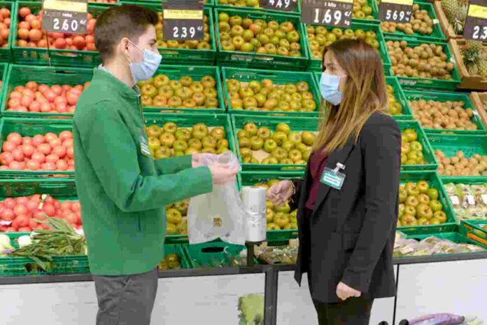Les noves bosses compostables ja es poden trobar a les botigues de la cadena de supermercats valenciana.