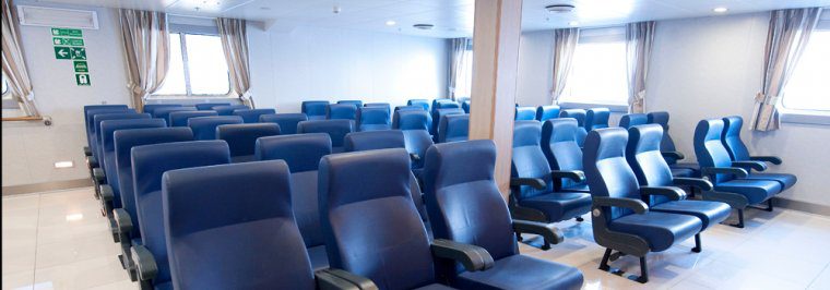 Imatge de l'interior del ferry