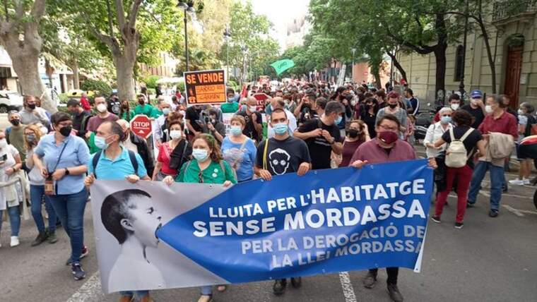 Manifestacions lluita per l'habitatge sense mordassa