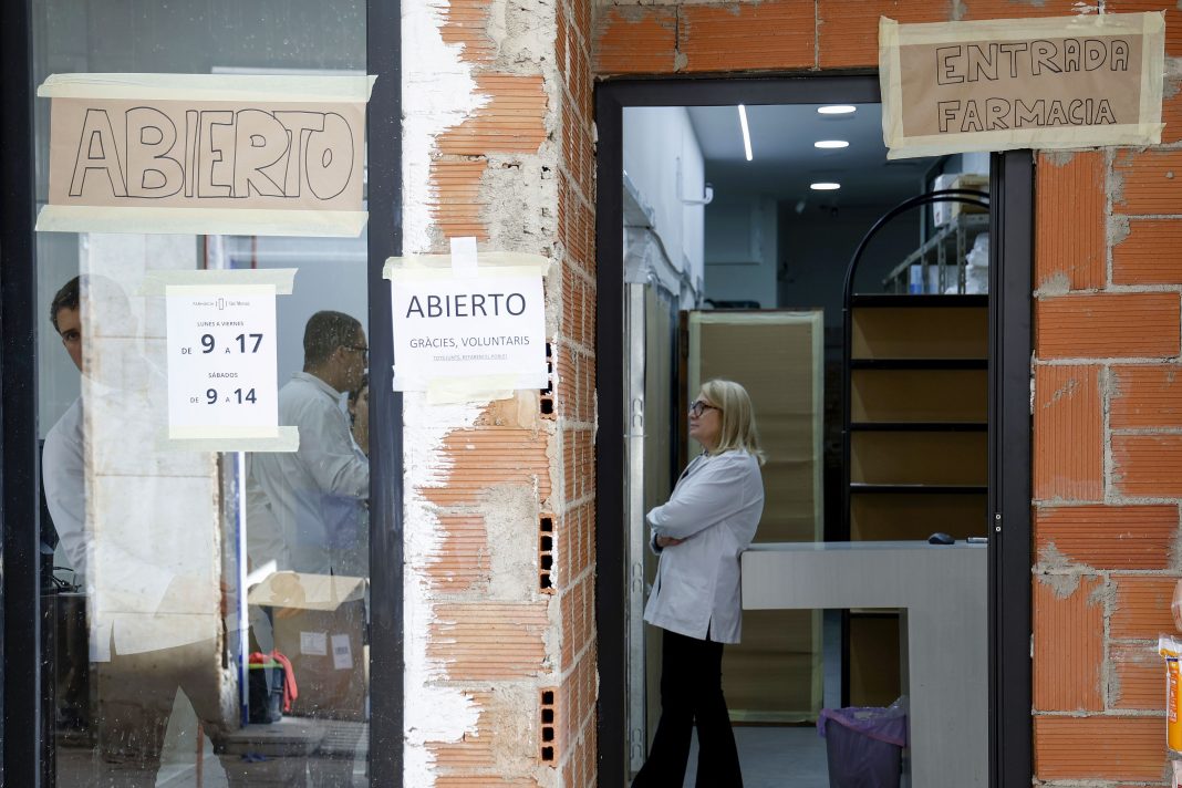 Crean un Plan de Actuación ante Emergencias en Farmacias para responder a futuras danas