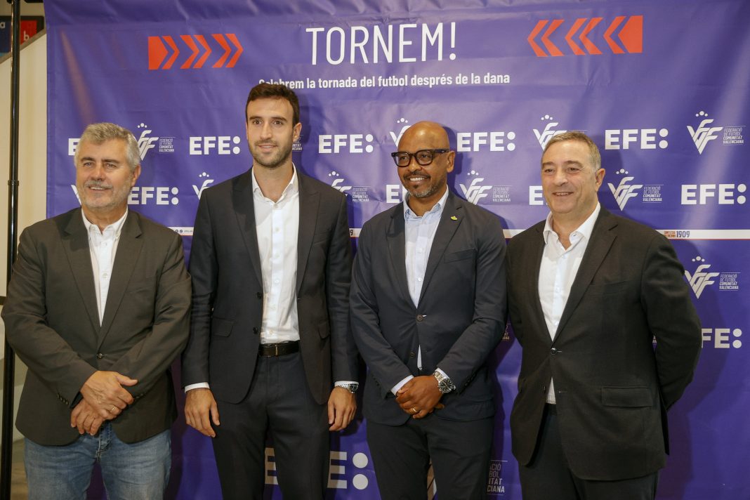Miguel Ángel Oliver destaca la labor de la Fundación Trinidad Alfonso y la prensa en la dana