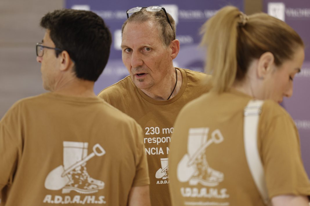 Las víctimas de l'Horta Sud de la dana dicen que se sintieron arropadas en el funeral