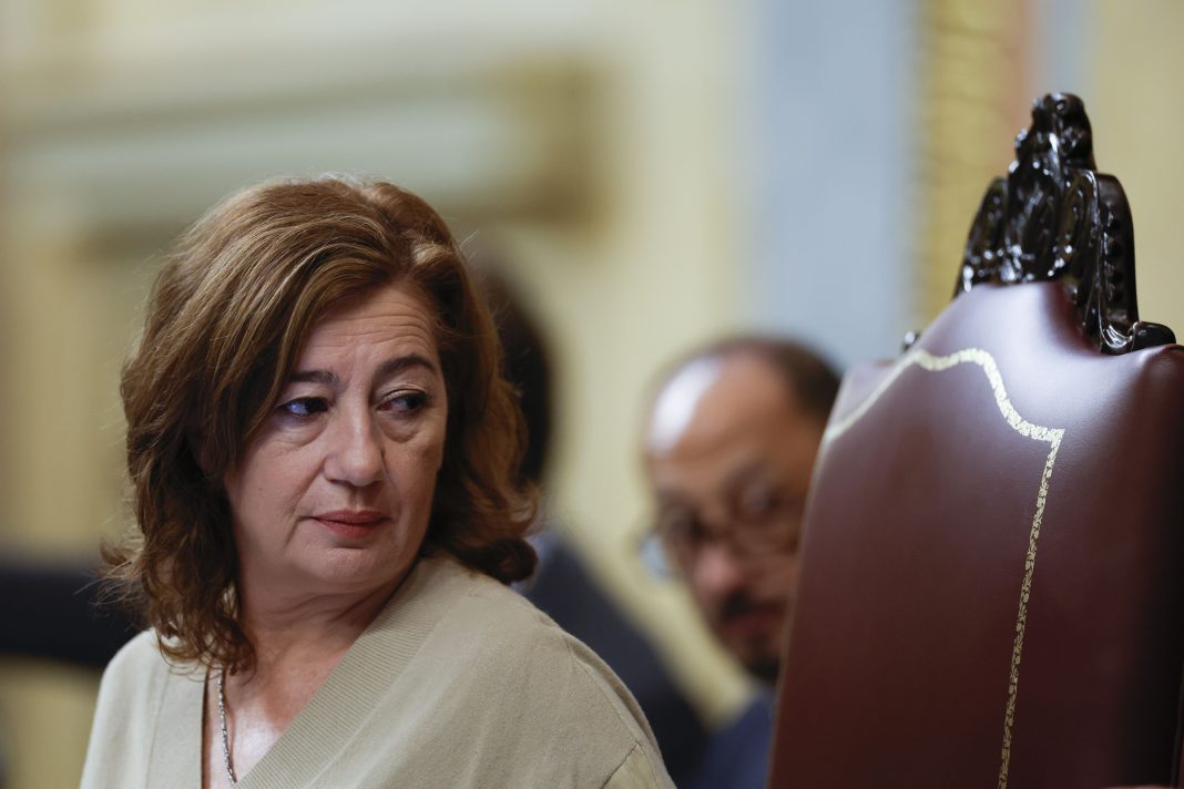 El Gobierno sondeó suspender la sesión de control del Congreso, pero no encontró apoyos