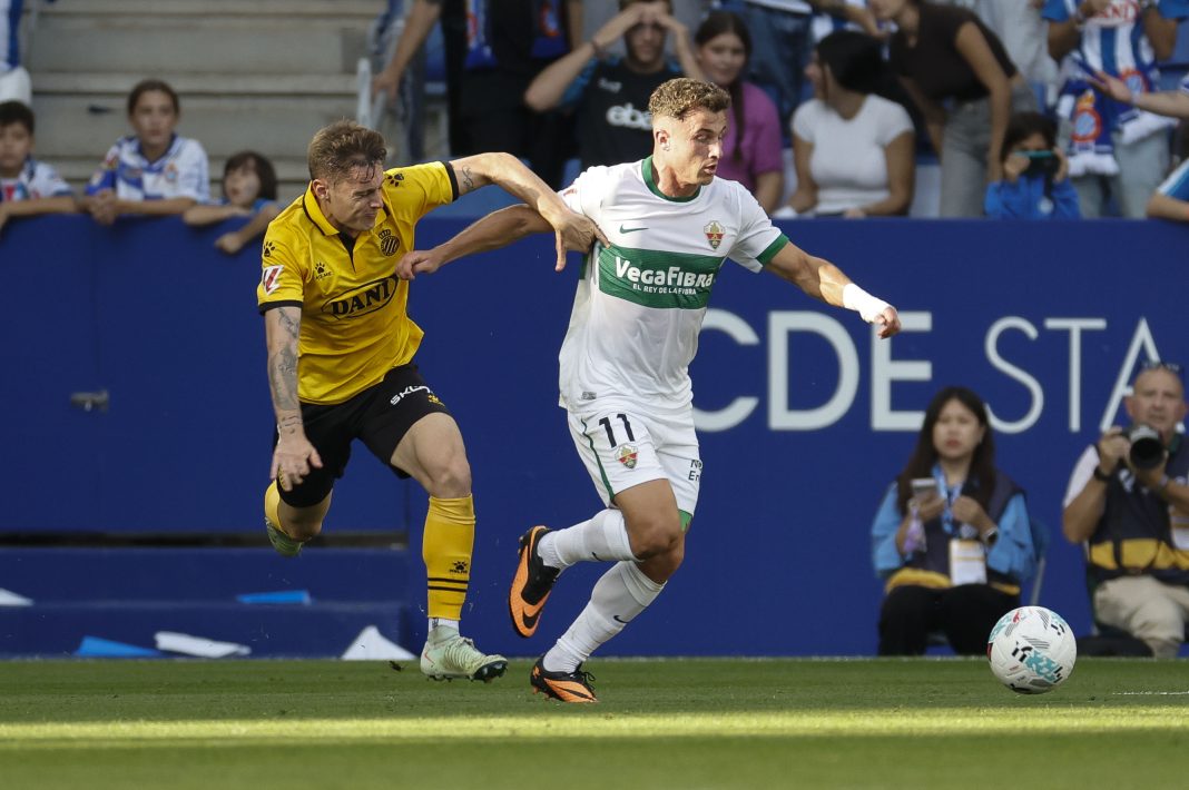 1-0. El Espanyol celebra su 125 aniversario tumbando al Elche con gol de Romero
