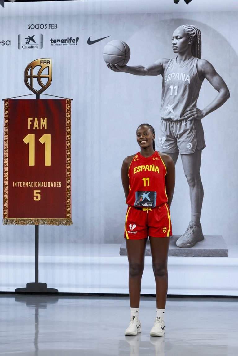 Awa Fam lidera el draft WNBA 2026 amb Marta Suárez i Iyana Martín en el punt de mira