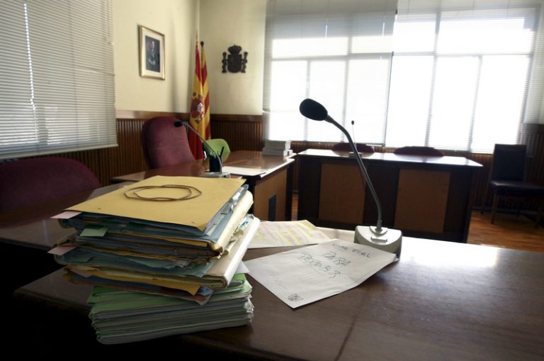 Comencen les declaracions judicials pel repartiment de vivendes públiques a la Platja de Sant Joan