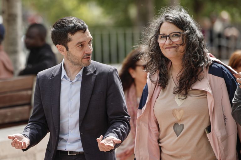 Bustinduy celebra el retorn de Mónica Oltra i la veu com a possible alcaldessa de València