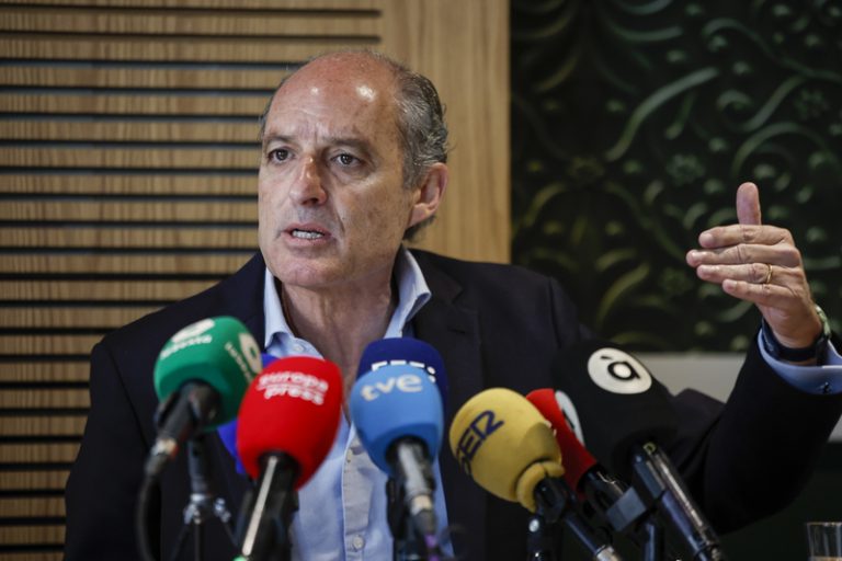 Camps exigix a la Generalitat el detall dels gastos de Compromís en Les Corts