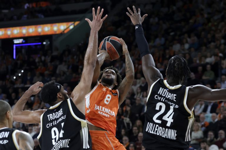 Jean Montero fa història en entrar en el millor quintet de l’Eurolliga