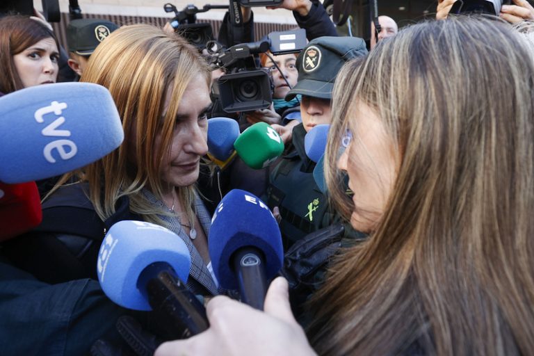 La defensa de Salomé Pradas recorre per a obtindre la transcripció literal del seu acarament amb Conca