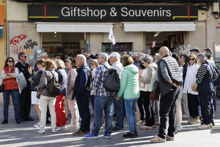 La Comunitat Valenciana es consolida com a tercer destí favorit dels viatgers espanyols al març