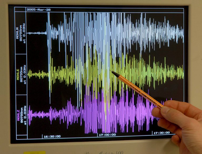 Un expert de la UPV resta alarma al terratrémol d’Ontinyent i el considera un fenomen normal