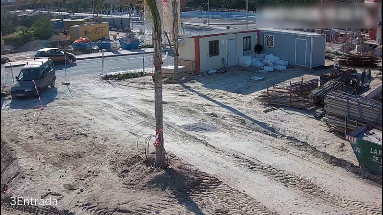 Cau a Alacant un grup que va furtar 600 taulons d’encofrar en una obra de San Miguel de Salinas