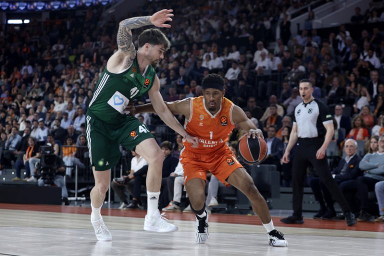 El València Basket defén la seua segona plaça en l’ACB en la pista d’un Unicaja molt exigit