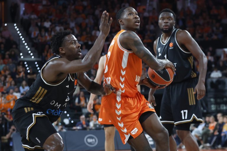 El València Basket tanca la fase regular de l’Eurolliga a Bòsnia amb el treball fet