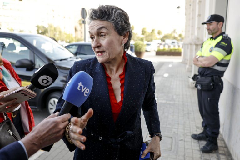La presidenta del Port de València es nega a dimitir malgrat la investigació d’Anticorrupció