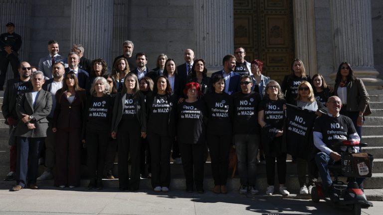 Les associacions de víctimes de la DANA de València exigixen justícia i critiquen l’aforament de Mazón