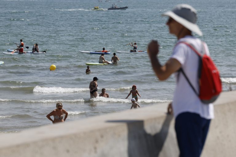 Cap de setmana amb més calor i risc de ruixats el diumenge en el nord de la Comunitat