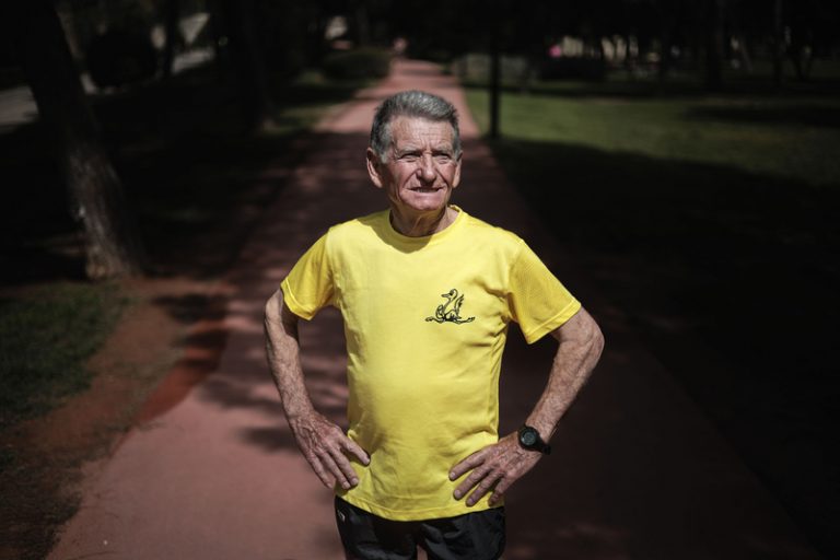 Pepe Mocholí, el veterà de la Marató de València que somia amb ser top 3 mundial als 80