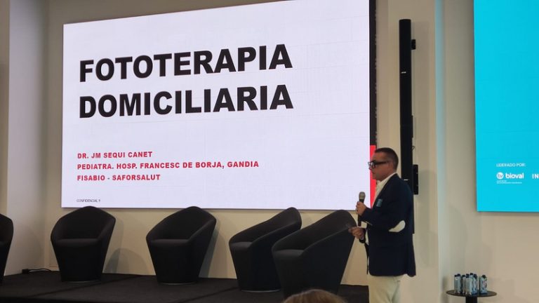 Un estudi desaconsella exposar als nounats al sol darrere de la finestra per a previndre la icterícia
