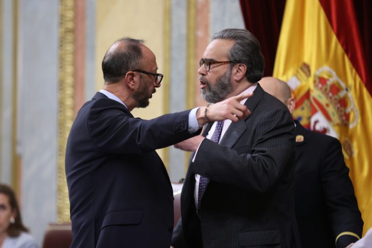 Vox veu qüestionables les formes del seu diputat en el Congrés però descarta sancionar-li