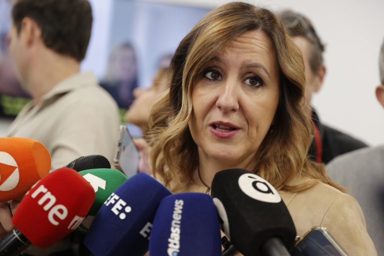 Anticorrupció obri diligències contra l’alcaldessa de València i la presidenta del Port