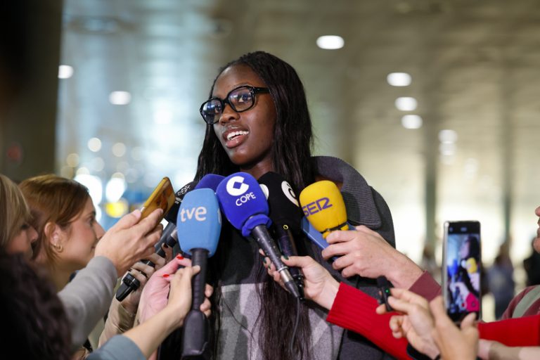 Seattle Storm confirma que Awa Fam acaba la temporada amb València Basket i s’incorporarà tard