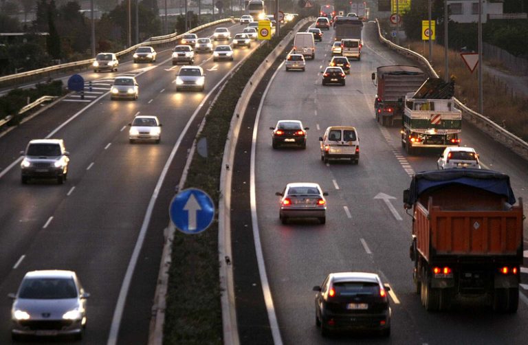 Mor un vianant atropellat de matinada en l’A-7 al seu pas per Orihuela
