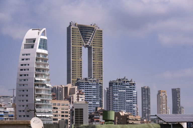 Benidorm estrena un quadre de comandament per a controlar l’impacte ambiental del turisme
