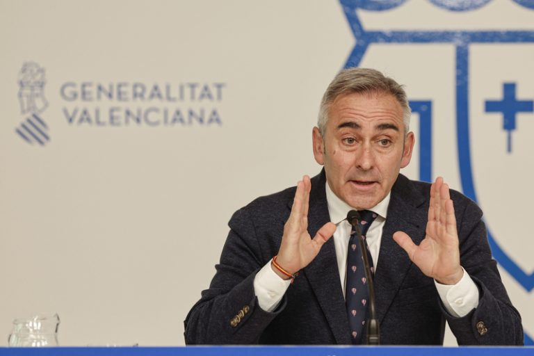El Consell rebutja acollir 1.900 menors migrants més per considerar-ho un repartiment injust