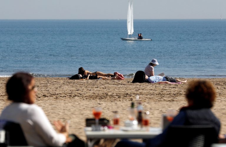 La Comunitat Valenciana es prepara per a un cap de setmana preestiuenc amb cel buidat i calor