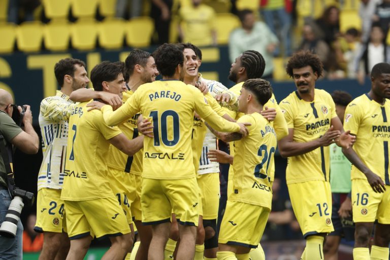 El Vila-real firma el seu primer ple de victòries en els derbis valencians en Primera