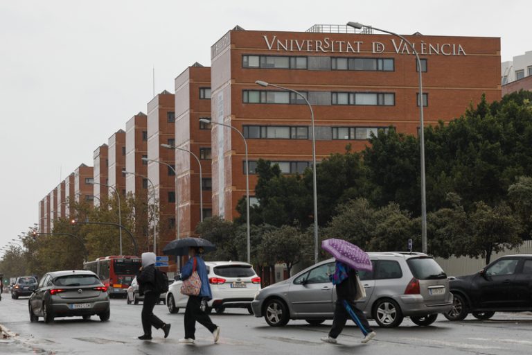 La renda familiar condiciona la mobilitat internacional dels universitaris a Espanya