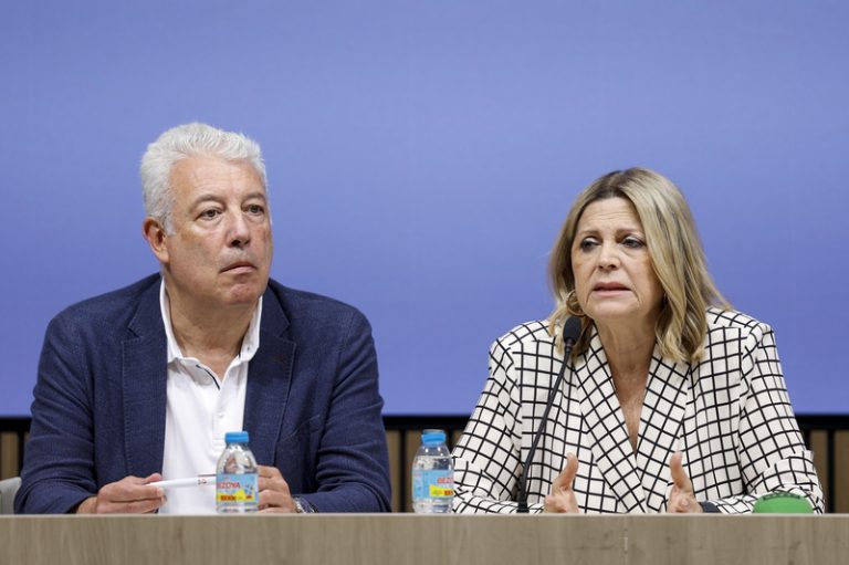 Educació manté oberta la negociació amb els sindicats docents i reclama avanços sense imposicions
