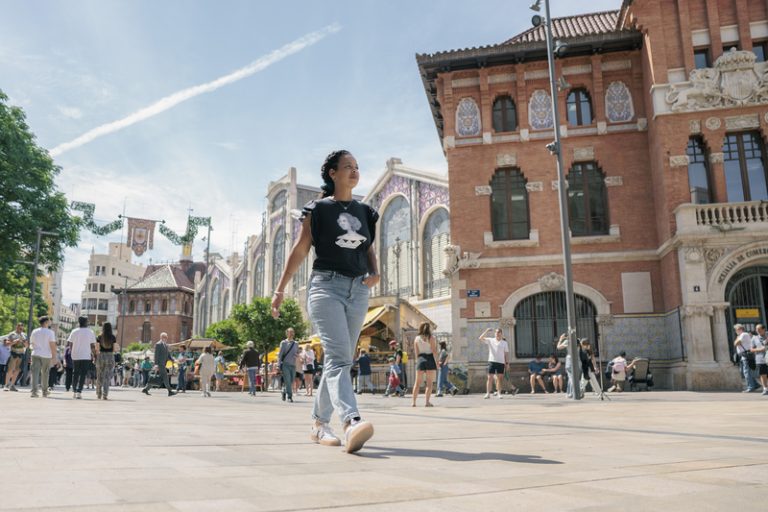 Una ruta cultural rescata la història negra i esclavista esborrada de València