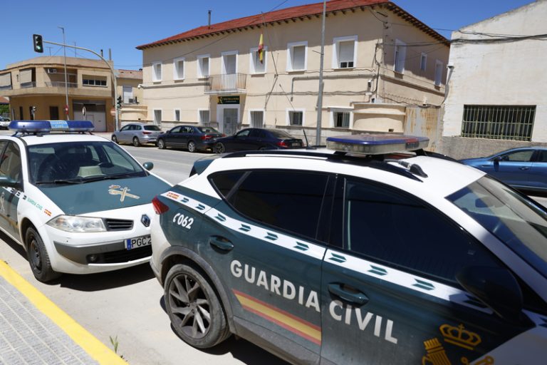 Les autòpsies confirmen el crim masclista en la caserna de Dolores