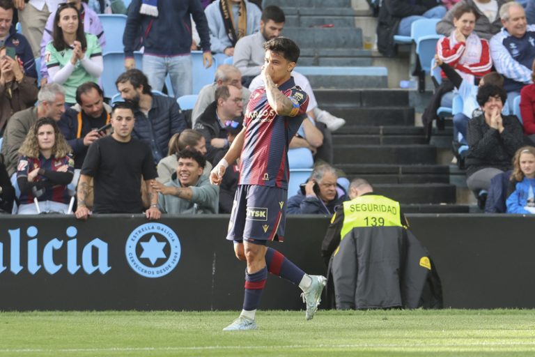 Brugué culmina el seu retorn després d’operació de genoll amb el seu primer gol en Primera