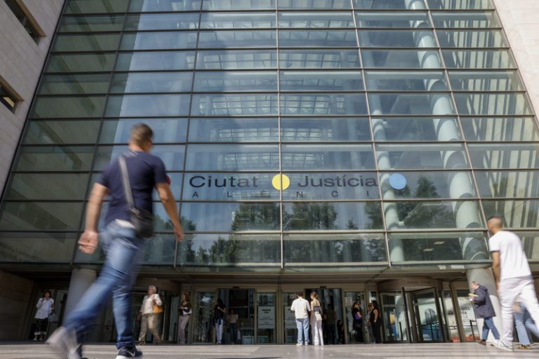 El TSJCV avala la doble denominació Castelló/Castelló i rebutja dos recursos