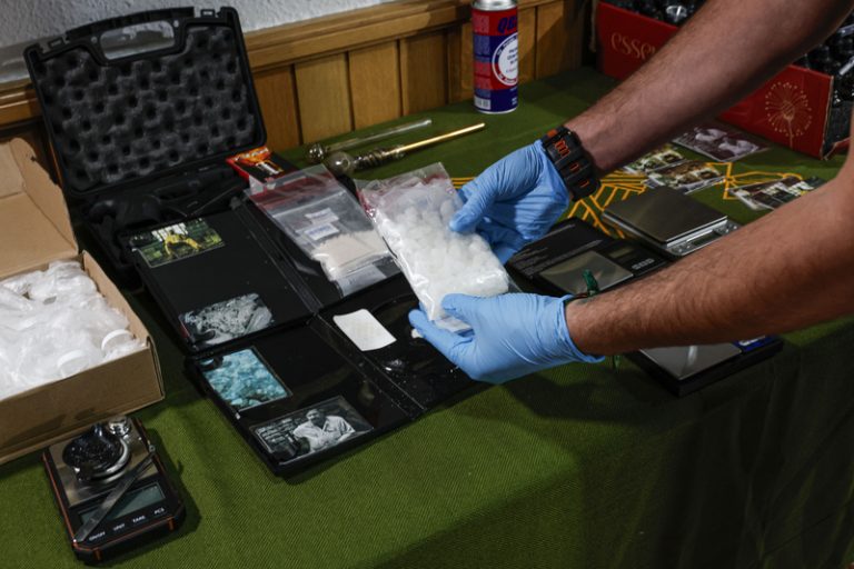 Detingudes 31 persones en el major operatiu de la Guàrdia Civil contra la droga flakka a Espanya