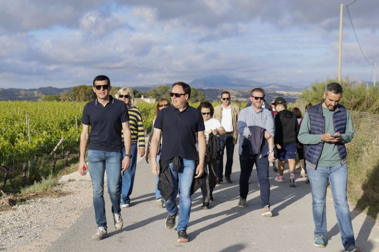 Pérez Llorca se suma a la romeria de Sant Pasqual Bailón en Orito, Festa d’Interés Turístic Provincial