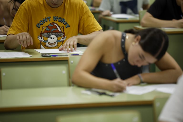 Educació garantix una PAU amb normalitat malgrat la vaga del professorat