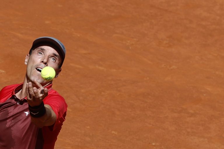 Roberto Bautista s’acomiada de Roland Garros en primera ronda