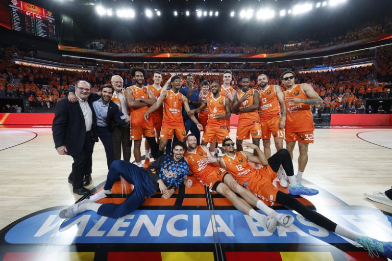 Deu moments que expliquen la gesta històrica del València Basket en l’Eurolliga