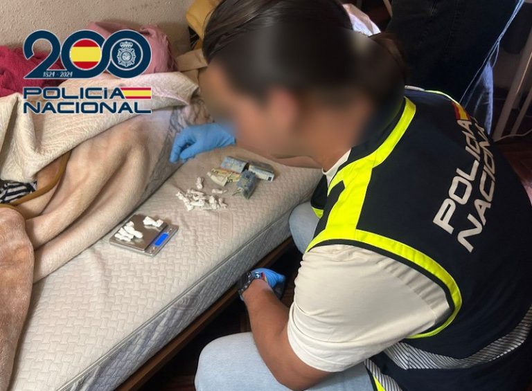 Detinguda a Paterna una dona de 62 anys per vendre droga des de la seua vivenda