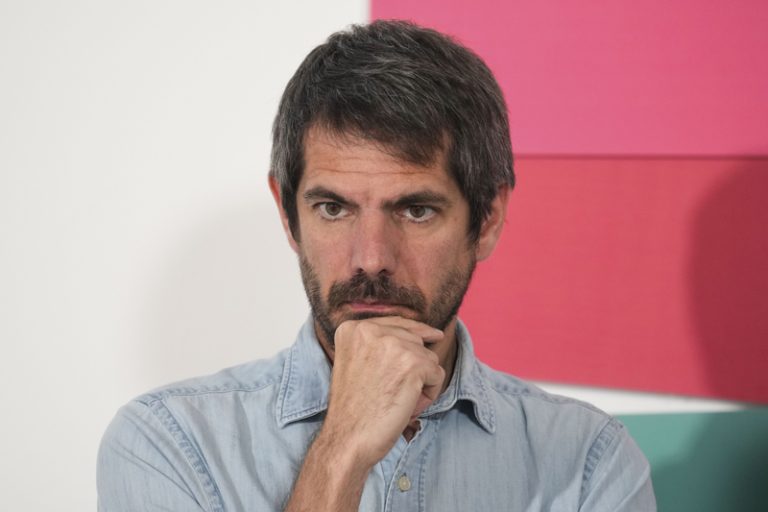Sumar es desmarca del PSOE pel cas Ábalos i presumix de no tindre corrupció