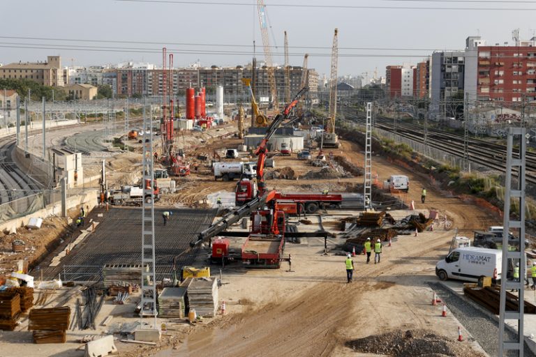 El Govern aprova la licitació del corredor d’autobús Madrid-València, tercer eix del nou mapa concessional
